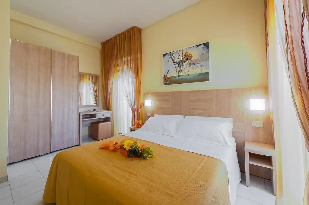 Hotel Corinna Rimini 3*,  Italië