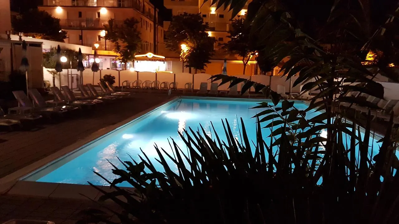 Hotel Corinna Rimini Italië